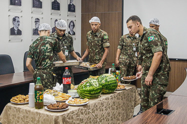 22 6 2023 Formatura cursos de cozinheiro padeiro e salgadeiro do Senai no Quartel General do Exército Foto Victor Hugo Pessoa CAPA 8
