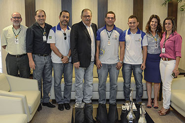 SENAI Taguatinga presidente da FIBRA recebe candidato à Worldskills 2015