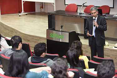 Apresentação no workshop sobre consumo consciente