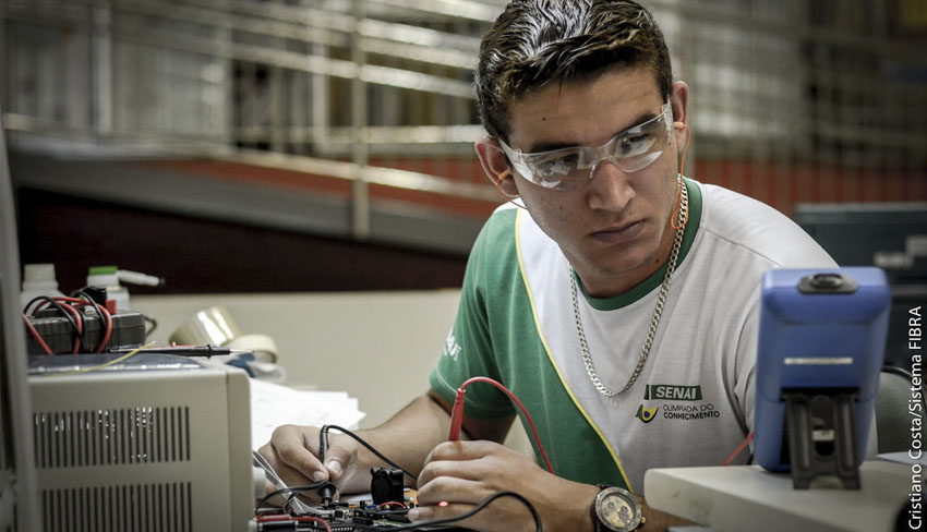 seletiva fortaleza eletronica industrial corpo materia