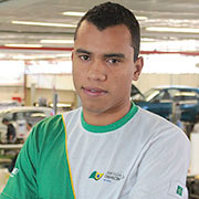 Wellington Concei&ccedil;&atilde;o Dourado